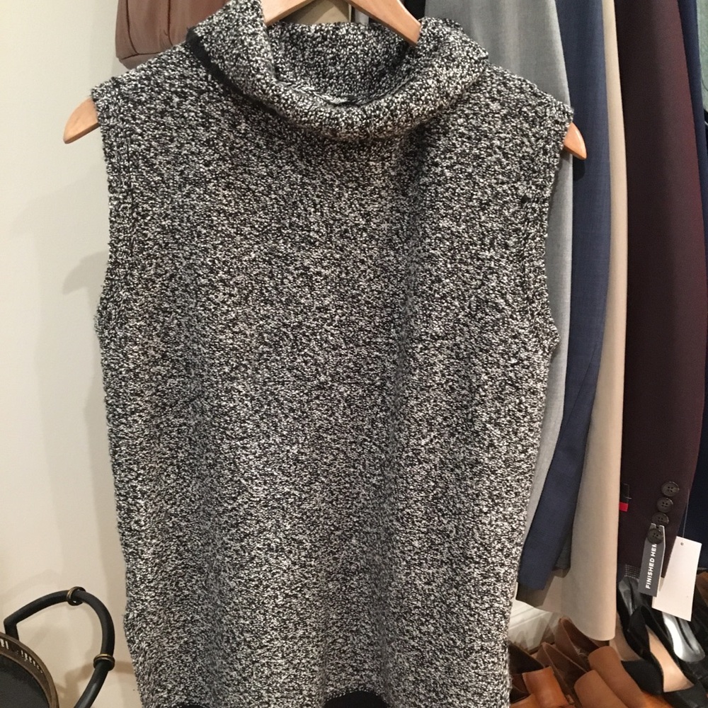 Turtleneck tunic blouse from LOFT